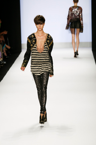 Illustration for article titled Project Runway Fashion Show: Jerell